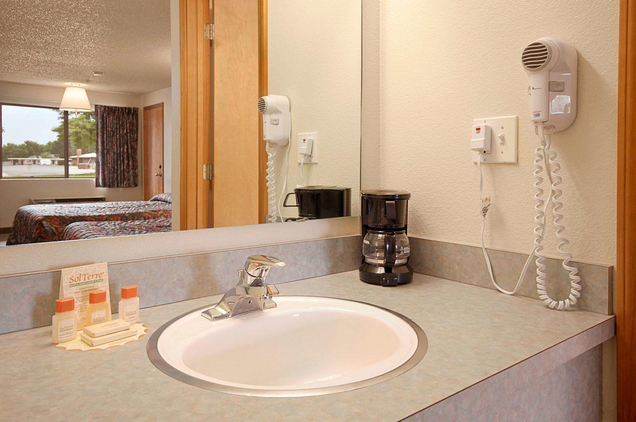 Days Inn By Wyndham Richland Rom bilde